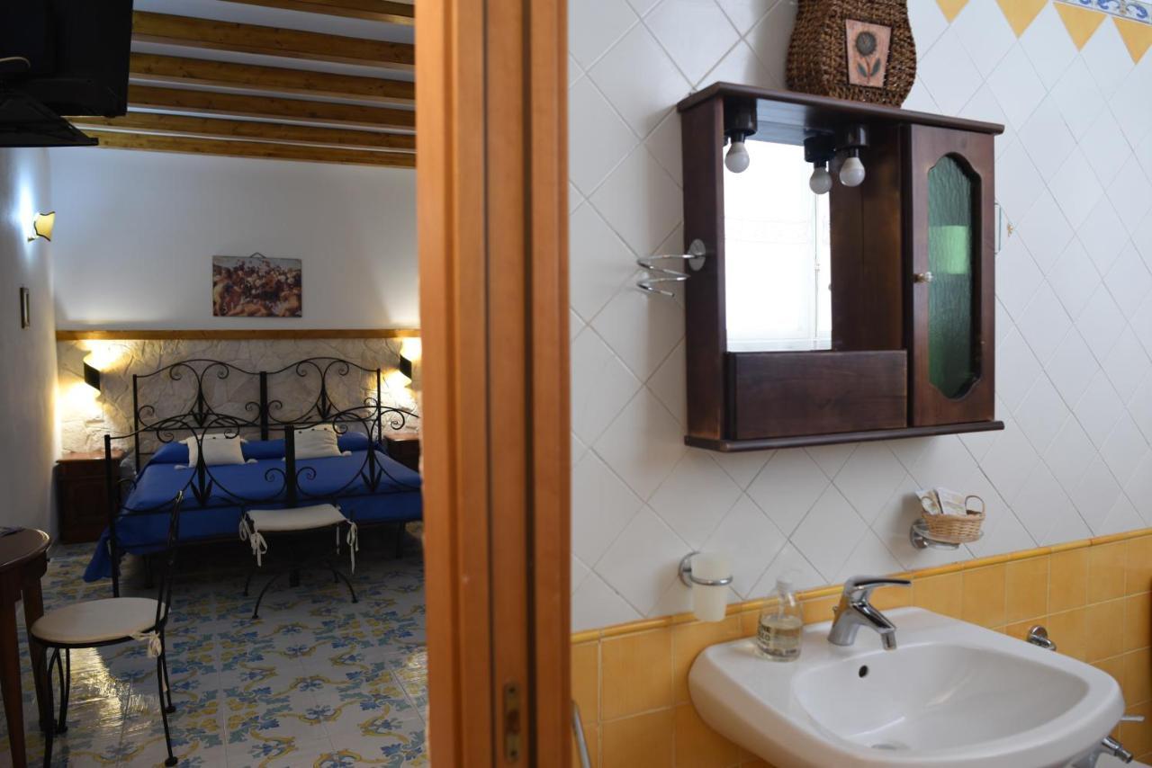 B&B Antico Palmento Lipari  Zewnętrze zdjęcie